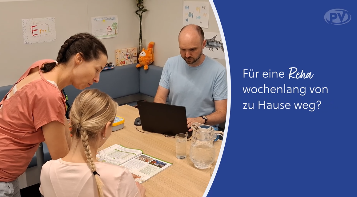 Vorschaubild Video: Familie beim Fr&uuml;hst&uuml;ckstisch